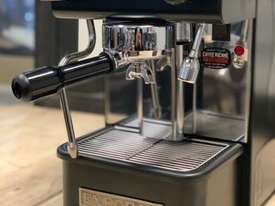 EXPOBAR OFFICE BLACK OR WHITE 1 GROUP BRAND NEW ESPRESSO COFFEE MACHINE - picture1' - Click to enlarge