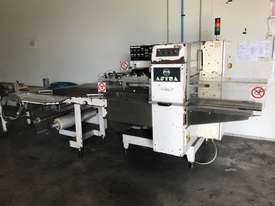 Ilapak Astra Flow Wrap Machine - picture0' - Click to enlarge
