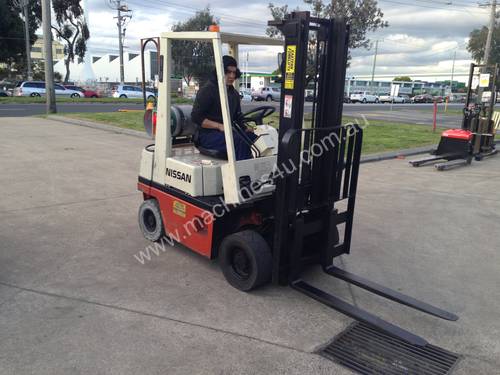 Used Nissan Forklift 