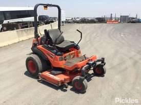 Kubota ZD331 - picture2' - Click to enlarge