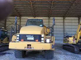 CAT 740 DUMP TRUCK - picture0' - Click to enlarge