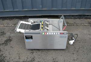 Semi Automatic Food Wrapper - Coppens Fastpack