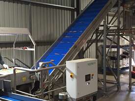 Wyma Octal-R Conveyors & Elevators - Reduce produce loss - picture0' - Click to enlarge