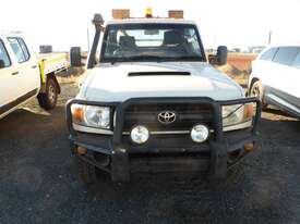 Toyota 2011 Landcruiser Workmate Single Cab Ute - picture0' - Click to enlarge