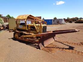 1971 Caterpillar D4D Bulldozer *CONDITIONS APPLY* - picture0' - Click to enlarge