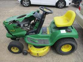 John Deere LT155 - picture1' - Click to enlarge