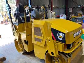 2011 CATERPILLAR CB22 2.5T Smooth Drum - picture0' - Click to enlarge