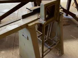 Guillotine Cutter - picture1' - Click to enlarge