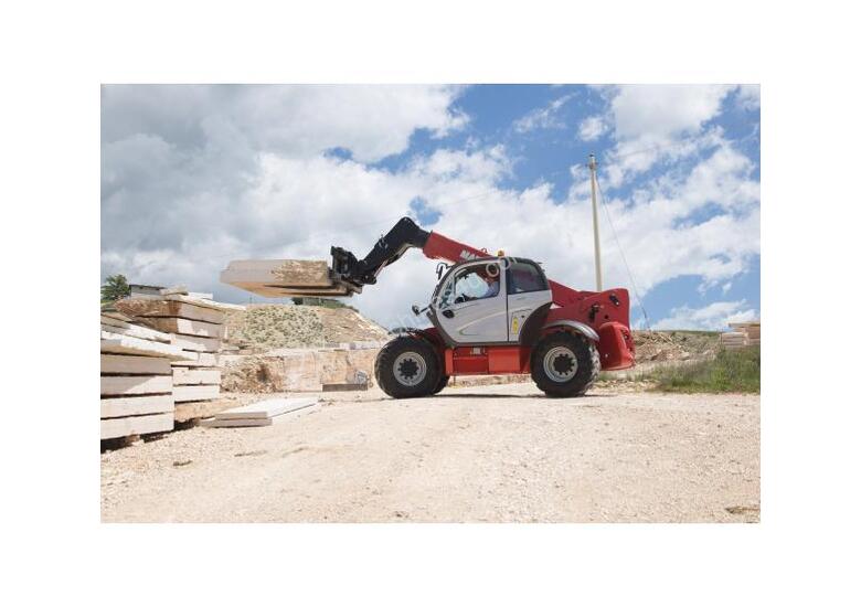 Manitou MHT-X790 Telehandler 9T All Terrain Capacity