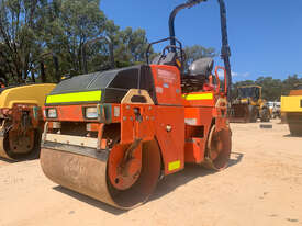Dynapac CC102 Vibrating Roller Roller/Compacting - picture2' - Click to enlarge