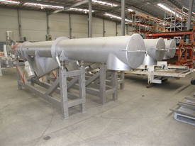 Vibratory conveyor 400mm Dia x 5450mm L. - picture0' - Click to enlarge