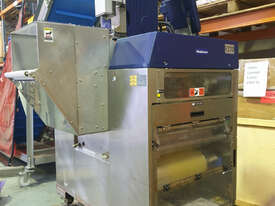 Tray Sealer - picture0' - Click to enlarge