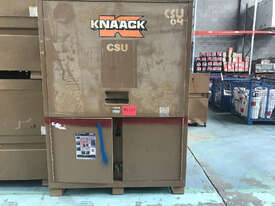 Knaack Toolbox Lockable Storagemaster Chest Model 119AZ - picture0' - Click to enlarge
