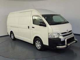 Toyota Hiace 200 - picture0' - Click to enlarge