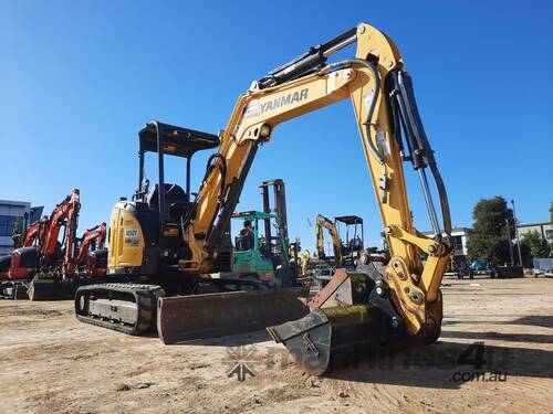 2018 YANMAR VIO35-6 3.6T EXCAVATOR WITH LOW 985 HOURS, QCHITCH AND BUCKETS