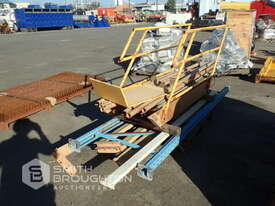 PALLET COMPRISING OF STAIRS, POSTS & PALLET RACKING - picture1' - Click to enlarge