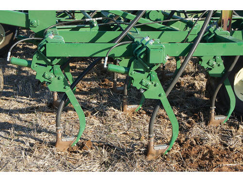 caption John Shearer 800HL Hydraulic Tyne - Designed for Efficient Operation
