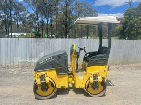 Bomag BW100 Vibrating Roller Roller/Compacting - picture0' - Click to enlarge