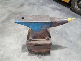 Black Smith Anvil & Forge Proper  - picture0' - Click to enlarge