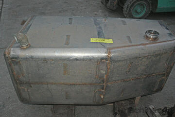 Stainless Steel Tank Approx 500L with BSM Connection - Marine Tank