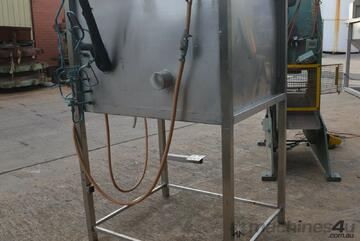 Stainless 780L tank cooling heating suitable header feeder water heat exchange