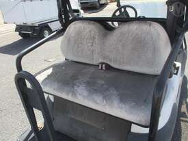 Club Car 4 Seat - picture2' - Click to enlarge