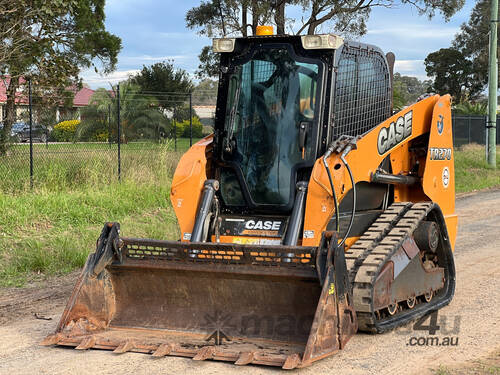 CASE TR270 Skid Steer Loader