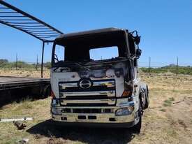 Hino 700 Euro 5 - picture0' - Click to enlarge