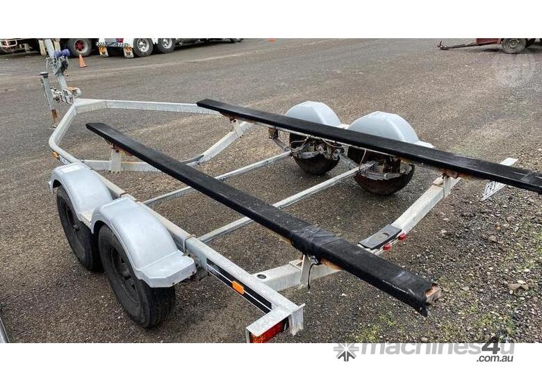 Buy Used karavan Karavan UST5000 Boat Trailers in , Listed on Machines4u
