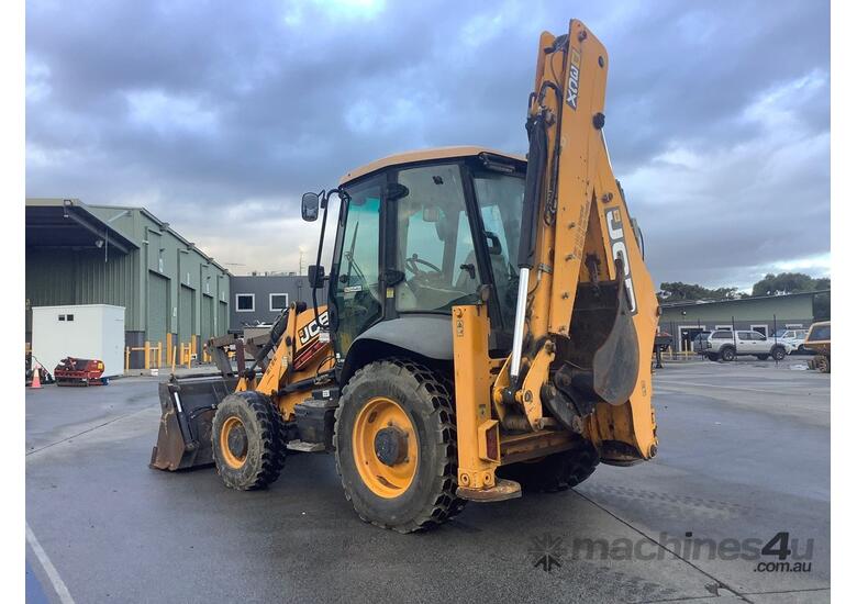 Used 2011 jcb 2011 JCB 3CX ELITE BACKHOE U4237 Backhoe in , Listed on