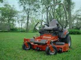 HUSQVARNA Z460 Mower - picture1' - Click to enlarge