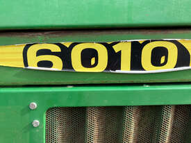 John Deere 6010 SE FWA/4WD Tractor - picture2' - Click to enlarge