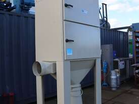 Donaldson Torit DCE UMA254 G8 Baghouse Dust Extractor Collector - picture0' - Click to enlarge