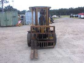 Komatsu FG20-7 forklift - picture1' - Click to enlarge