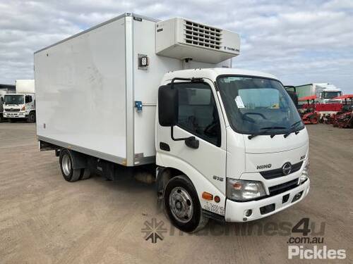 2017 Hino 300 series