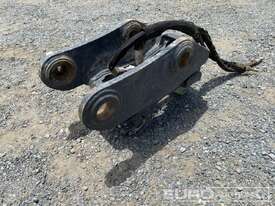 Geith Quick Hitch to suit Bobcat E85 - picture1' - Click to enlarge