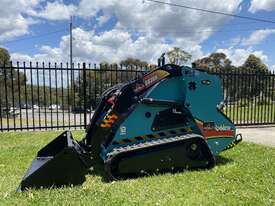 Boleo SV30H Mini Tracked skid steer loader  - picture0' - Click to enlarge