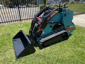 Boleo SV30H Mini Tracked skid steer loader  - picture1' - Click to enlarge