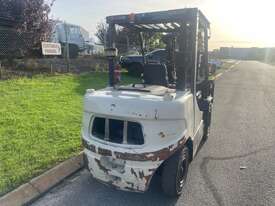 Forklift Crown CD40S 4 tonne Diesel container mask Fork position & Side shift 2018 - picture0' - Click to enlarge