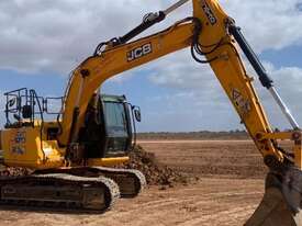 JCB JS 130 LT - picture0' - Click to enlarge