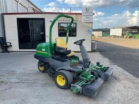 John Deere 2500B Precision Cut - picture0' - Click to enlarge