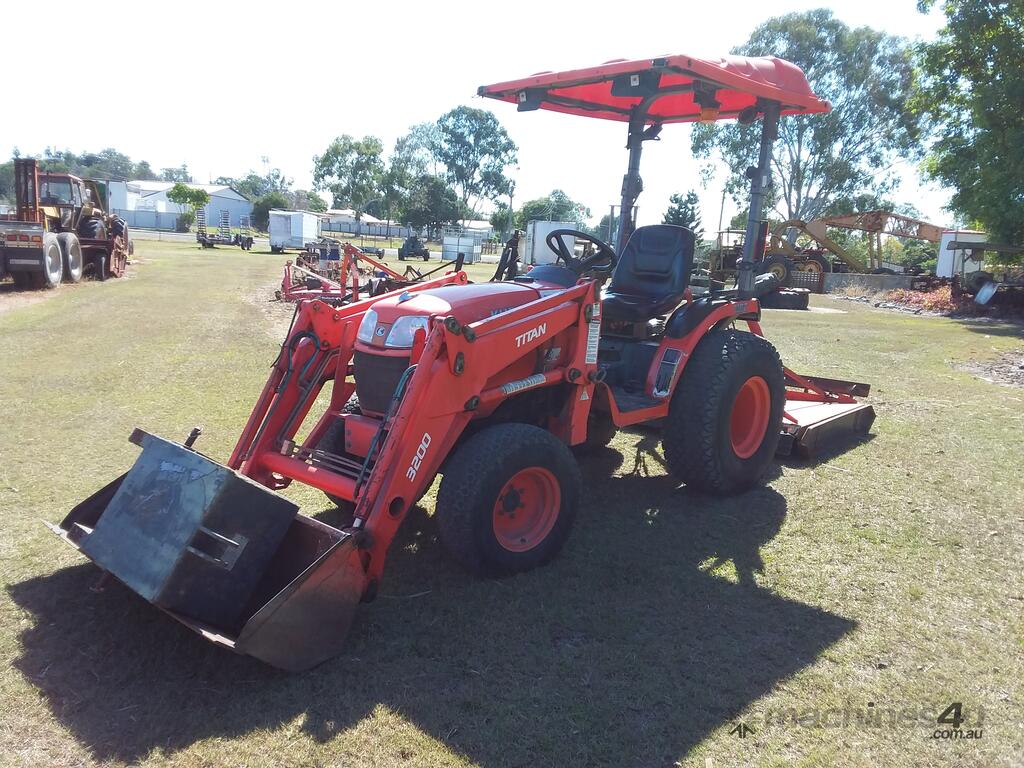 Used 2009 Kubota B2920 Tractors in TIARO, QLD