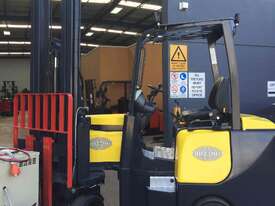 Aisle-Master Narrow Aisle 20SE Articulated Electric Forklift- Refurbished AC Model - picture1' - Click to enlarge