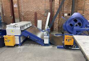 Decoiler Straightener Coil Feeder HC1500-6T 0.6-1.2mm for fiber laser cutting machine