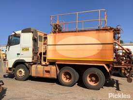 2006 Volvo FH 480 Water Cart - picture2' - Click to enlarge