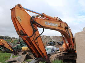 DAEWOO EXCAVATOR - picture2' - Click to enlarge