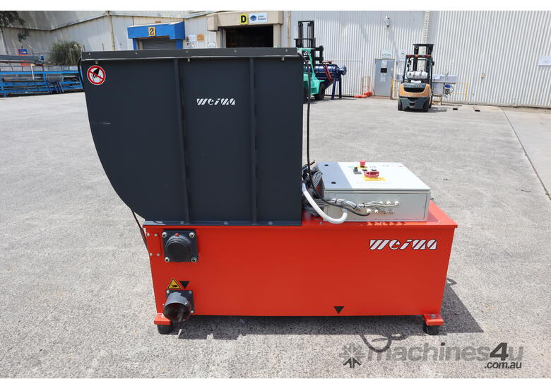 caption Industrial Single Shaft Shredder - 18.5kW - Weima WL4