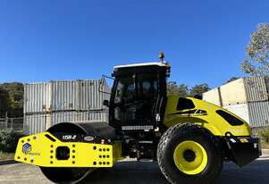 New MULTIPAC 16.5T Smooth Drum Roller