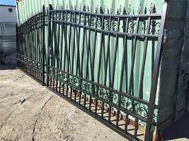 2 unused Wrought Iron Gates  - picture2' - Click to enlarge