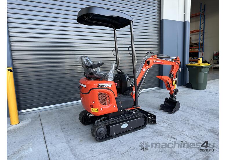 caption RHINOCEROS XN10-8 1T 1CYL KOOP DIESEL ENGINE SWING BOOM ADJUSTABLE TRACKS.